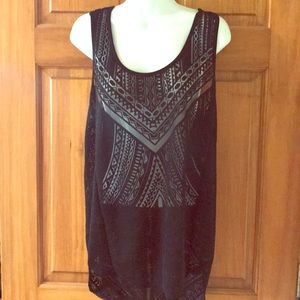 Cute hi-lo burn out tank.